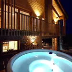 Fender Sonnalm Luxury Homes