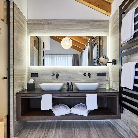 Fender Sonnalm Luxury Homes Gmünd