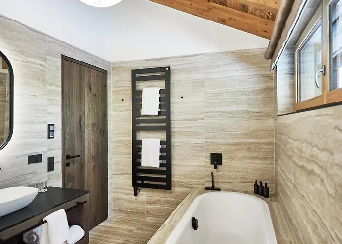 Fender Sonnalm Luxury Homes *